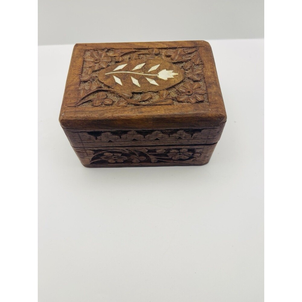 Vintage Hand Carved Wooden Trinket Box Mother of Pearl Inlay India Felt Lined 4”